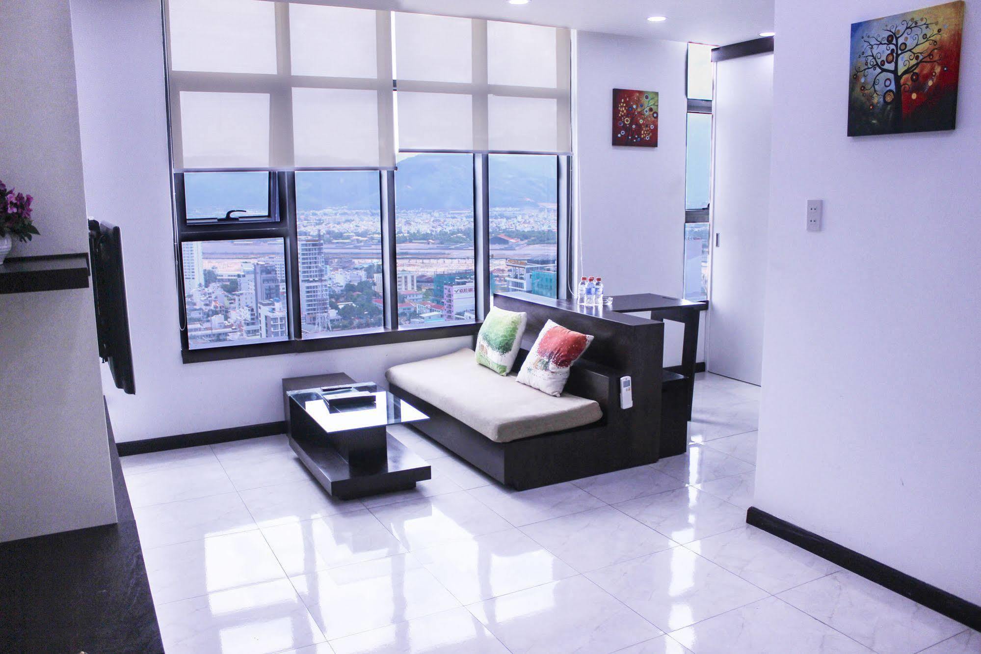 Gold Ocean Apartments Нячанг Екстер'єр фото